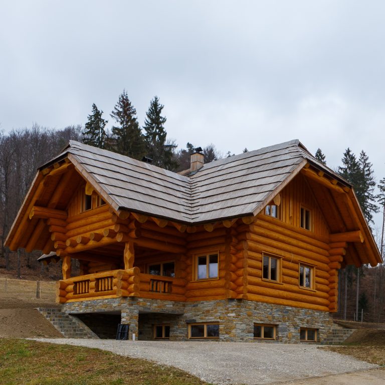 Domov 12 HIŠA JEROMELJ